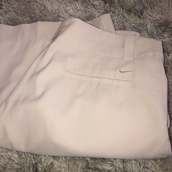 Nike shorts size 6 - Picture 2 of 3